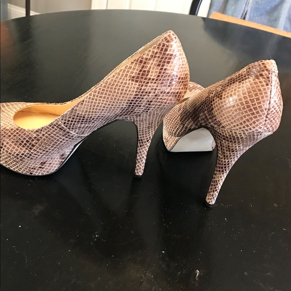 ENZO ANGIOLINI HIGH HEELS